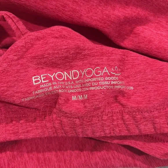 Beyond Yoga Spacedye Enlighten Cropped Pullover Top in Cranberry Heather - Picture 2 of 9